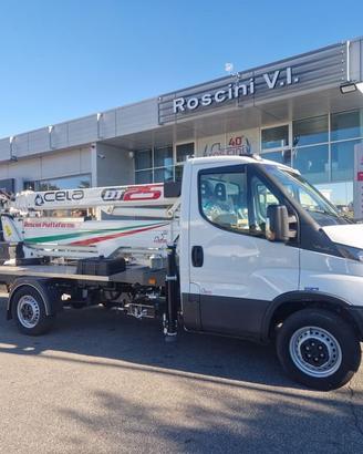 Iveco DAILY 35S14H Allestito con Piattaforma ...