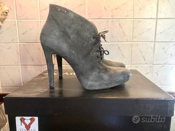 Tronchetti Andrea Morelli camoscio