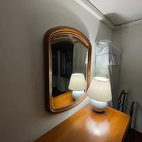 Lampada e specchio