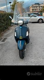 Vespa gts supertech 300