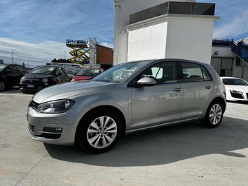 VOLKSWAGEN Golf 1.6 TDI 110 CV DSG 5p. Highline