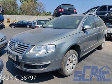 Vw passat variant 3c5 2.0 tdi 140cv ricambi