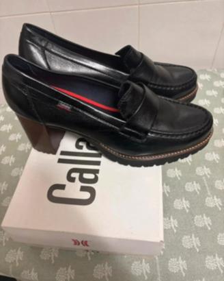 Scarpe Callaghan con tacco