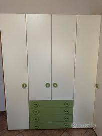 Cameretta completa di armadio letto e scrivania