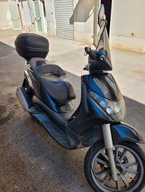 Beverly 250ie 