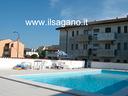 lido-degli-scacchi-trilocale-con-piscina