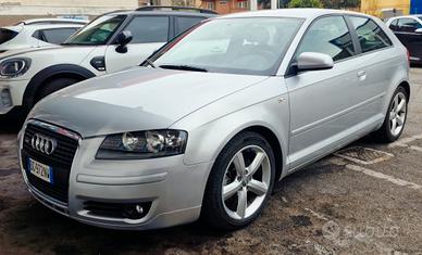 AUDI A3 S-Line 2.0 TDI manuale