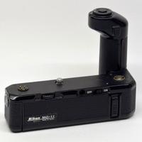 NIKON MD-11 MOTOR DRIVE