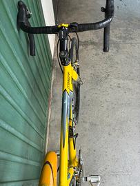 Bici giant da corsa anno 2000