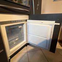 Freezer ad incasso Aeg