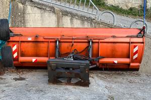 lama sgombraneve assaloni G2L 335