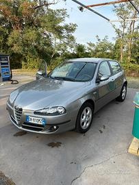 Alfa romeo 147 1.6 t.spark  (sì neopatentati)