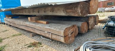 antiche travi in legno abete stagionato