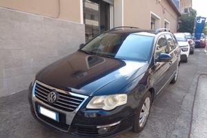 Volkswagen Passat SW 2.0 TDI 140CV (Finanziabile)