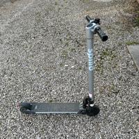 Monopattino elettrico Spillo