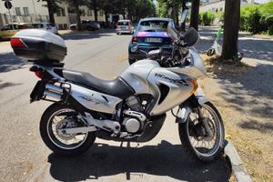 Honda Transalp 650