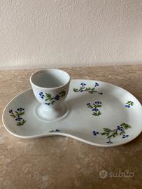 Porta uovo con piattino