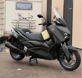 Yamaha XMAX 300 2026