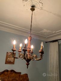 LAMPADARIO VINTAGE IN LEGNO E OTTONE