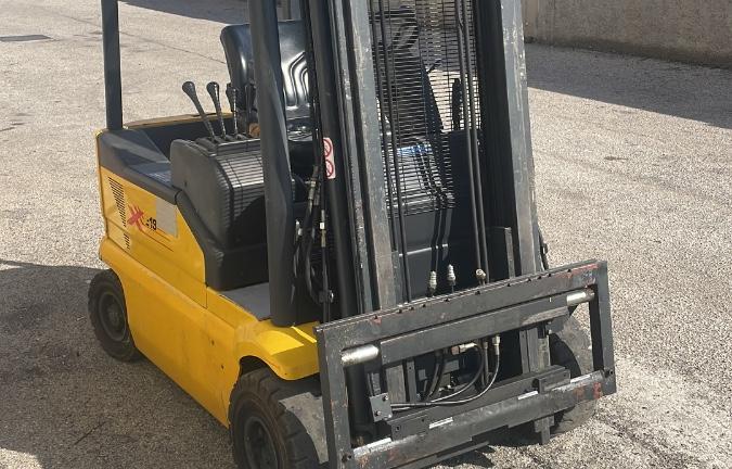 Carrello elevatore 20 quintali