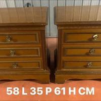 Coppia comodini in legno