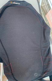 Equitazione -Gilet di sicurezza e casco seminuovo