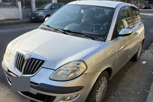 Lancia ypsilon 1.3 multijet