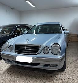 Autofunebre Carrofunebre Mercedes Pilato