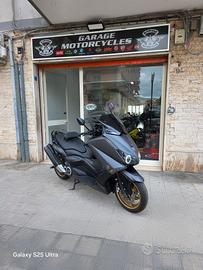 Yamaha TMAX 530