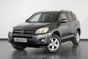 Toyota RAV4 2.2 D-4D 150 CV DPF Luxury