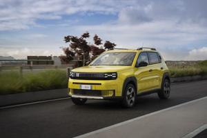 FIAT Grande Panda 1.2 S&S Hybrid Pop