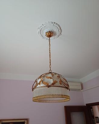 lampadario con foglia oro e perline