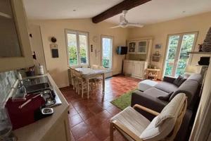 Riva di Solto balcone cantina posto auto giardino