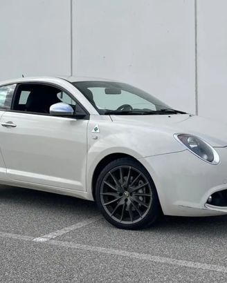 Alfa Romeo Mito Quadrifoglio verde