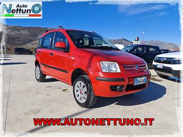 Fiat Panda 1.3 MJT 16V 4x4 con Gancio Traino