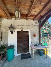 TERRACIELO CON GIARDINO PRIVATO
