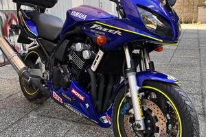 YAMAHA FAZER 600