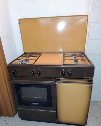 Cucina a libera installazione De Longhi