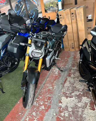 Suzuki GSX-8T 2026