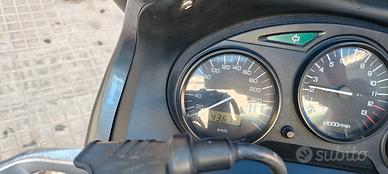 Suzuki gsx 750 f