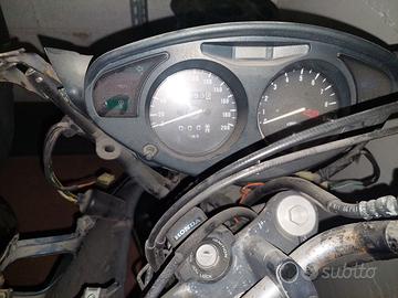 Honda Deauville x ricambi anno 99/2000/01/02/03/04