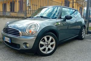 Mini cooper 1.4 16v restyling