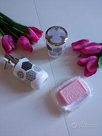 Set accessori bagno + saponetta