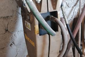 Martello idraulico q.li 1.6