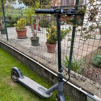 Monopattino elettrico aovopro