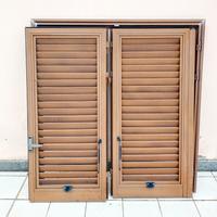 persiane in alluminio color legno 