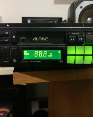 Autoradio alpine