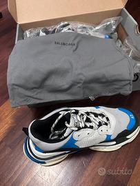 Balenciaga Triple S