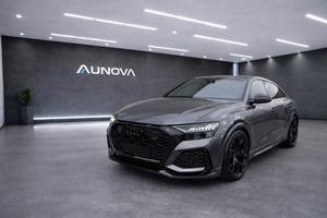 Audi Q8 RS TFSI V8 quattro tiptronic