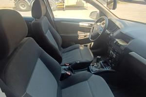 opel astra sw. 